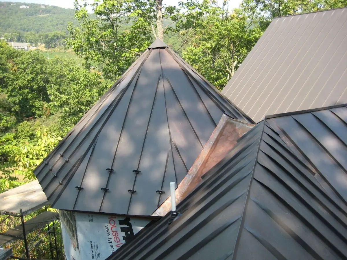 Professional Roof Tarp Installation by Craftsman Roofing in Arcadia